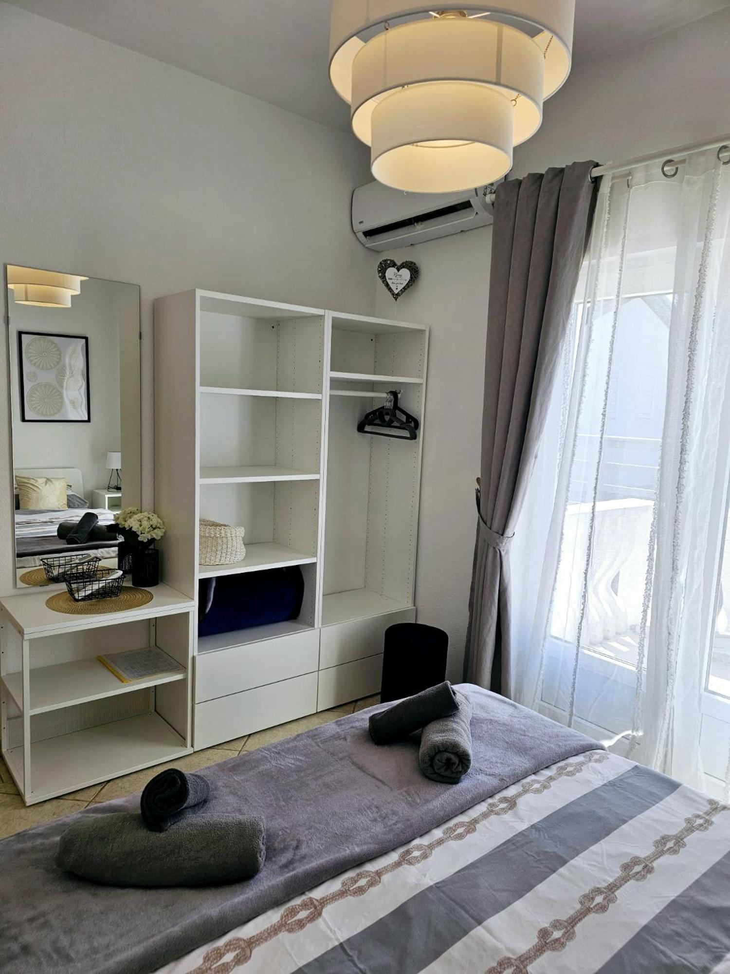 Apartment Melani Vir Dış mekan fotoğraf