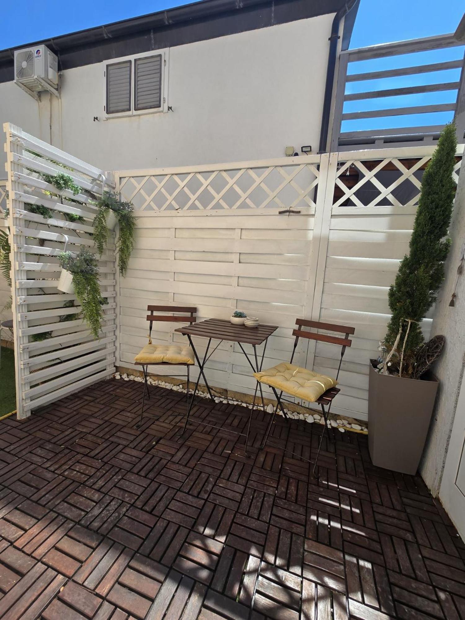 Apartment Melani Vir Dış mekan fotoğraf